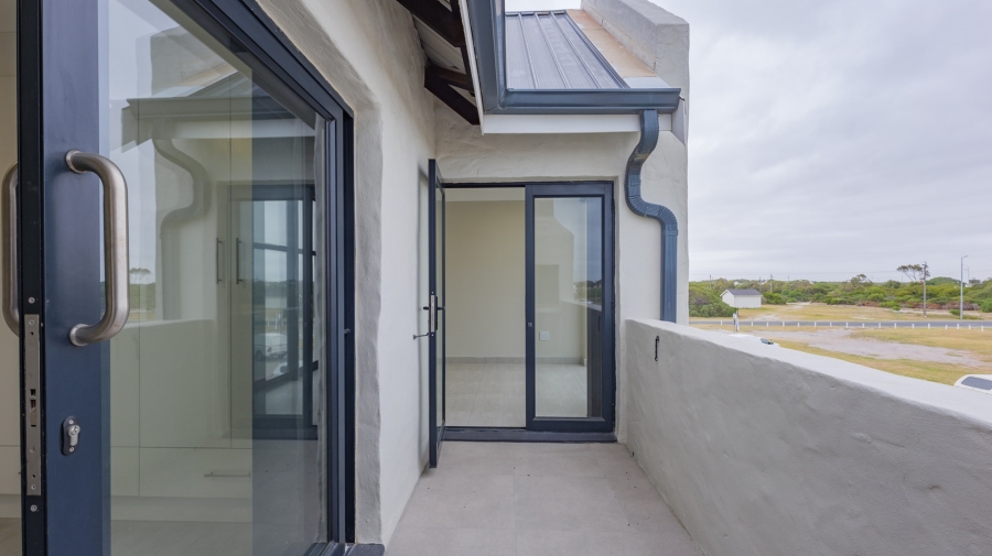 To Let 2 Bedroom Property for Rent in Struisbaai Western Cape